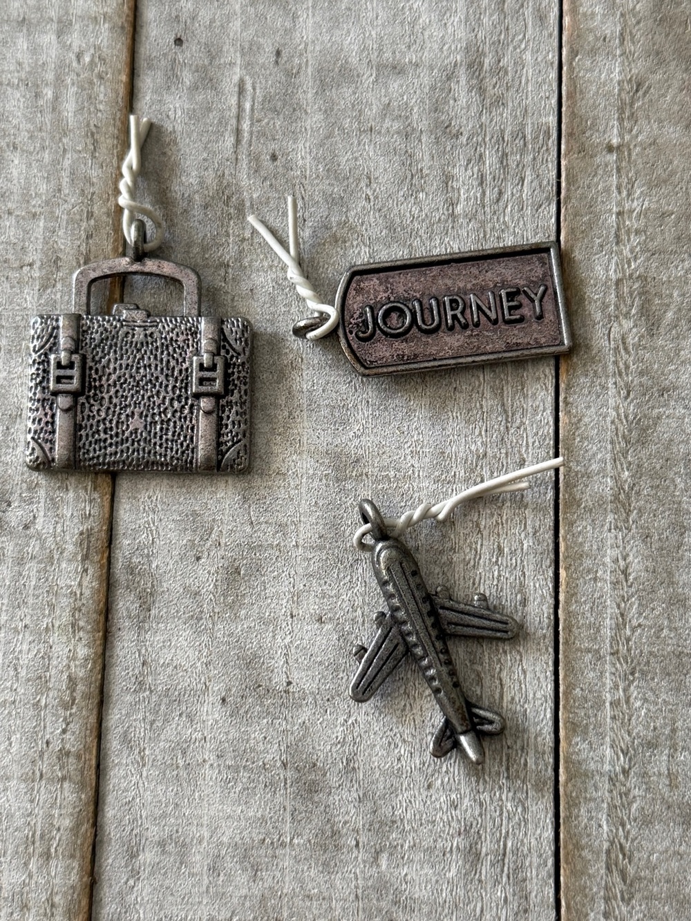 Men's Travel Charm Set - Metallic Black 'Journey' Tag, Suitcase & Airplane